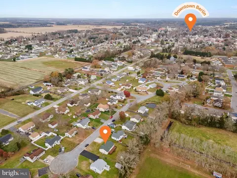 13 Westminster Dr, Berlin, MD 21811 photo 3
