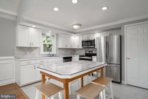 Kitchen - 1 Belle View Dr, Ocean Pines, MD 21811 photo 1 of 2