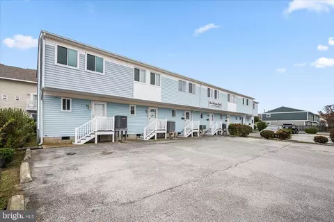 505 32nd St #3, Ocean City, MD 21842