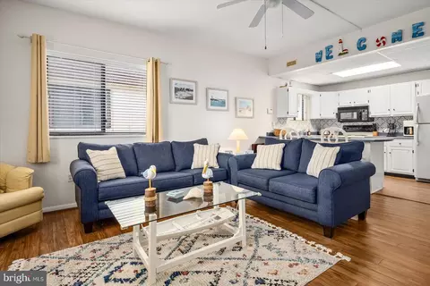 719 142nd St #235, Ocean City, MD 21842