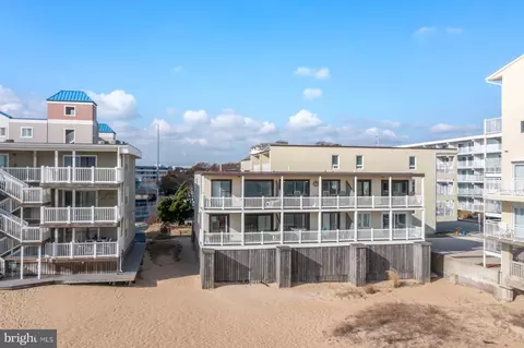 5 80th St #5, Ocean City, MD 21842