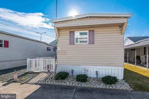 16 A 25th St, Ocean City, MD 21842
