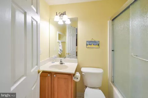 126 Hingham Ln #18, Berlin, MD 21811 photo 32