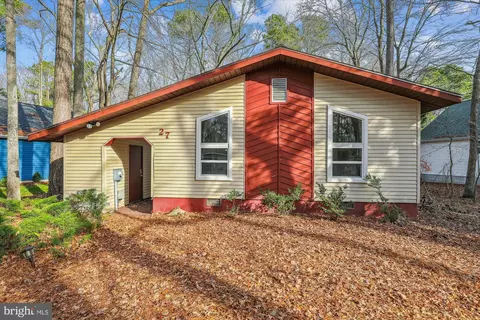 27 Robin Hood Trl, Berlin, MD 21811