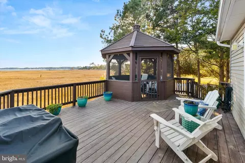 102 Robin Hood Trl, Berlin, MD 21811 photo 60
