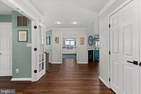 102 Robin Hood Trl, Berlin, MD 21811 photo 7