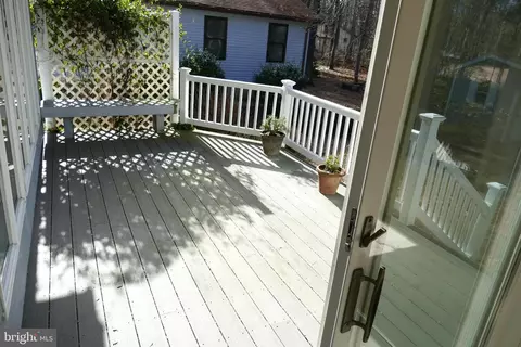 Exterior - 12 Whaler Ln, Ocean Pines, MD 21811 photo 3 of 10