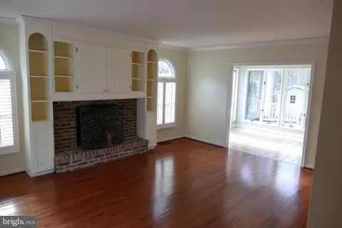 Living - 12 Whaler Ln, Ocean Pines, MD 21811 photo 1 of 1