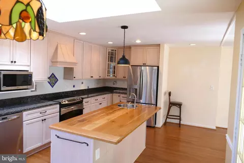 Kitchen - 12 Whaler Ln, Ocean Pines, MD 21811 photo 3 of 3