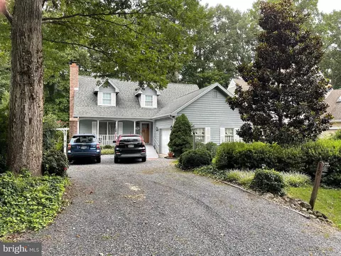 12 Whaler Ln, Ocean Pines, MD 21811