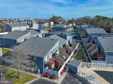 409 143rd St #60, Ocean City, MD 21842