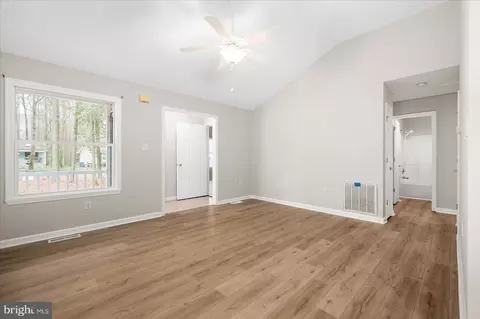 27 Offshore Ln, Ocean Pines, MD 21811 photo 3