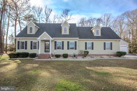 11810 Back Creek Rd, Bishopville, MD 21813