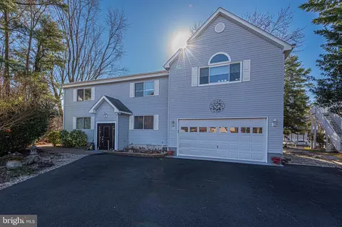 22 Windward Ct, Ocean Pines, MD 21811