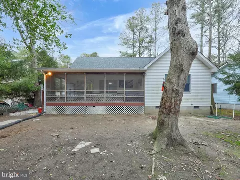 Exterior - 843 Ocean Pkwy, Berlin, MD 21811 photo 4 of 6