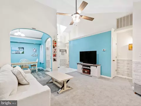 Living - 843 Ocean Pkwy, Berlin, MD 21811 photo 2 of 2