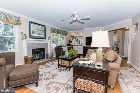 Living - 11 Drawbridge Rd, Berlin, MD 21811 photo 2 of 8