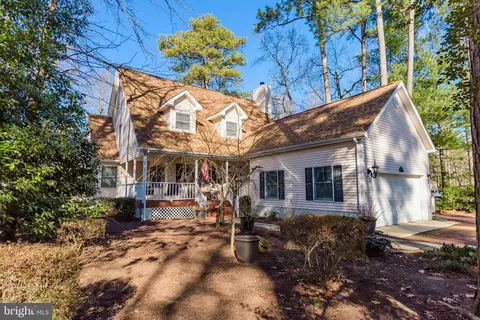Exterior - 11 Drawbridge Rd, Berlin, MD 21811 photo 4 of 33