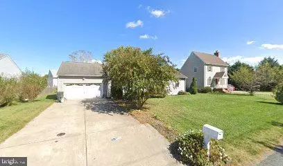 9715 Buckingham Ln, Berlin, MD 21811