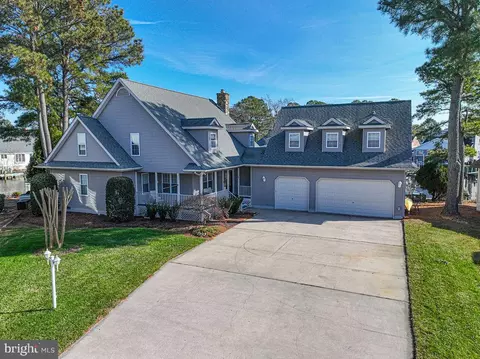 Exterior - 17 Beach Ct, Ocean Pines, MD 21811 photo 4 of 19