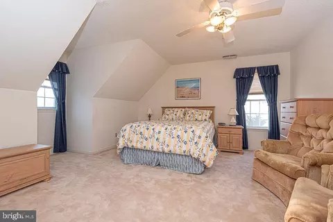 Bedroom - 17 Beach Ct, Ocean Pines, MD 21811 photo 6 of 10