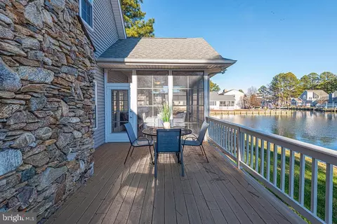 Exterior - 17 Beach Ct, Ocean Pines, MD 21811 photo 11 of 19