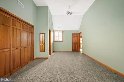 Entry Way - 28 Harlan Trce, Berlin, MD 21811 photo 5 of 6