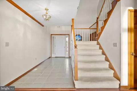 Entry Way - 28 Harlan Trce, Berlin, MD 21811 photo 3 of 6
