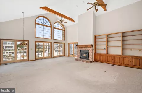 Living - 28 Harlan Trce, Berlin, MD 21811 photo 1 of 6