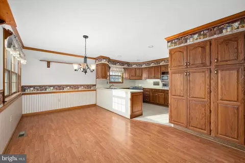 Kitchen - 28 Harlan Trce, Berlin, MD 21811 photo 2 of 6