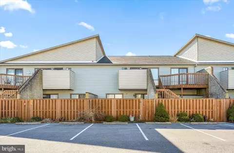 108 120th St #38, Ocean City, MD 21842