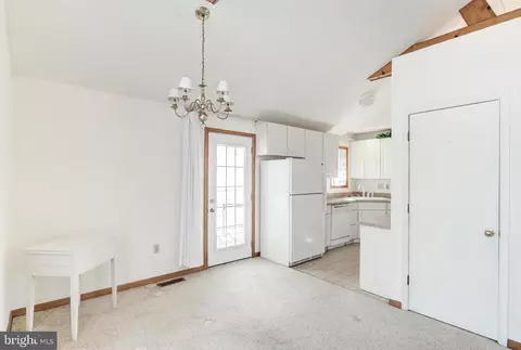 Kitchen - 160 Seafarer Ln, Ocean Pines, MD 21811 photo 3 of 5
