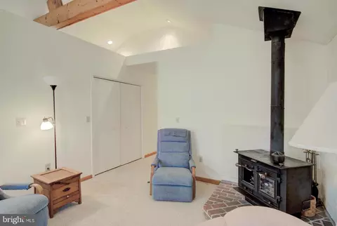 Living - 160 Seafarer Ln, Ocean Pines, MD 21811 photo 2 of 3