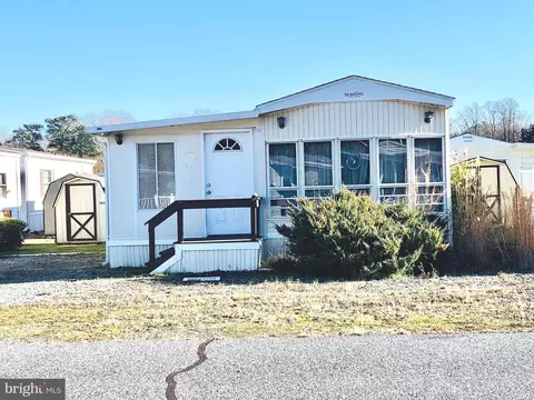 394 Timberline Cir, Berlin, MD 21811