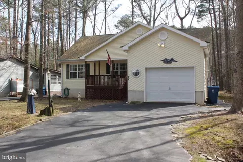 44 Tail Of The Fox Dr, Ocean Pines, MD 21811