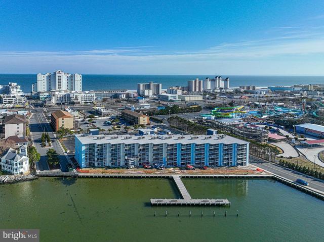 302 32nd St #401 BAY CLUB, Ocean City, MD 21842 | 40 Photos - Movoto