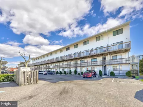 105 123rd St #347B2, Ocean City, MD 21842