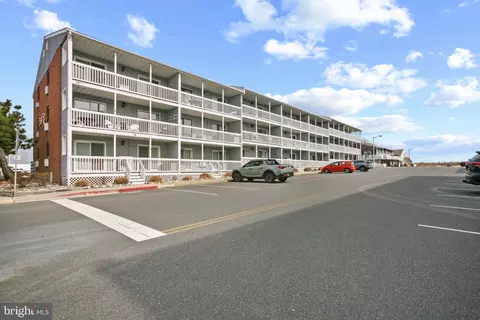 12 128th St #15, Ocean City, MD 21842