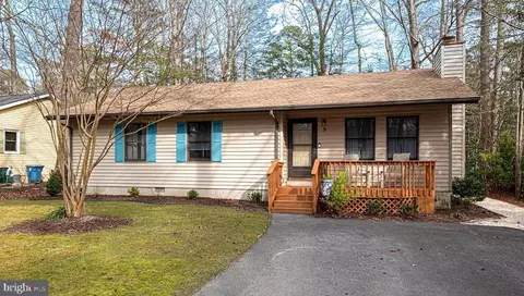 9 Moby Dick Dr, Ocean Pines, MD 21811