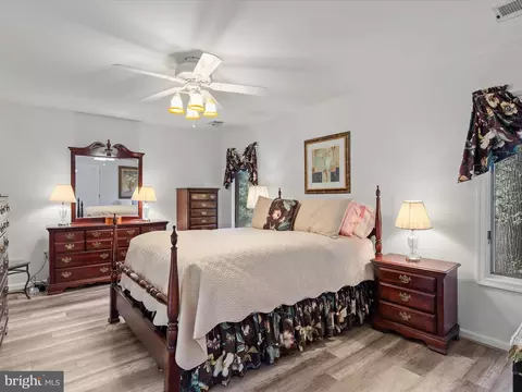 Bedroom - 4 Fleet Ct, Berlin, MD 21811 photo 2 of 11