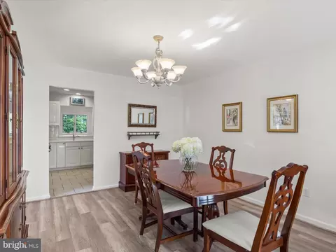 Dining - 4 Fleet Ct, Berlin, MD 21811 photo 1 of 4
