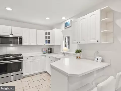 Other - 4 Fleet Ct, Berlin, MD 21811 photo 1 of 4