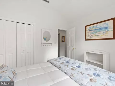 Bedroom - 4 Fleet Ct, Berlin, MD 21811 photo 9 of 11