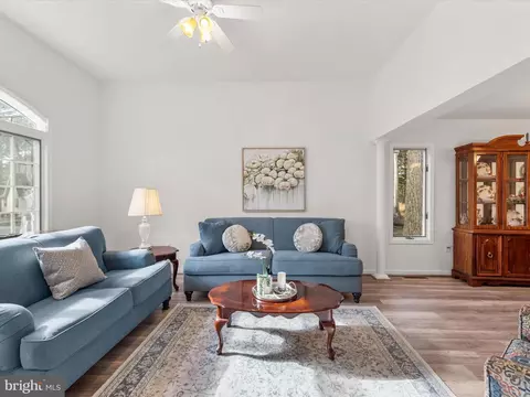 Living - 4 Fleet Ct, Berlin, MD 21811 photo 1 of 10