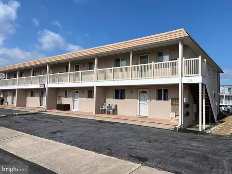 128 Captains Quarters Rd #204, Ocean City, MD 21842 | 32 Photos - Movoto