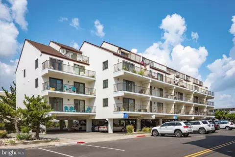 11 123rd St #206, Ocean City, MD 21842