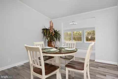 Dining - 25 Coastal Dr, Berlin, MD 21811 photo 1 of 3