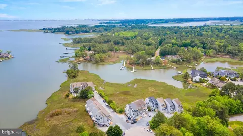 View/Area - 10 The Pt, Berlin, MD 21811 photo 15 of 24