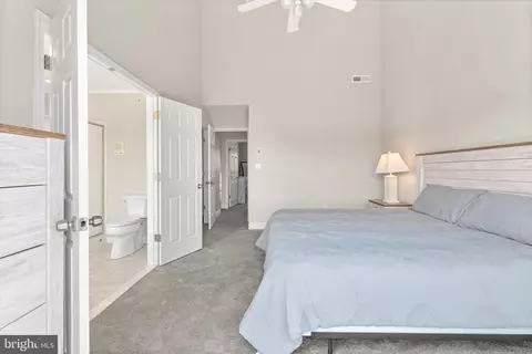 Bedroom - 10 The Pt, Berlin, MD 21811 photo 4 of 12