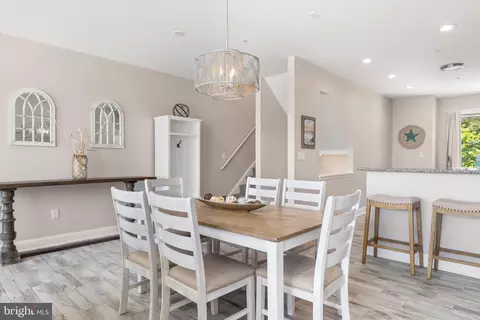 Dining - 10 The Pt, Berlin, MD 21811 photo 1 of 3